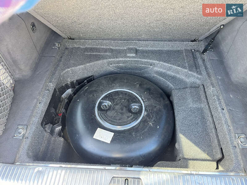 Универсал Mercedes-Benz E-Class 2003 в Чернигове