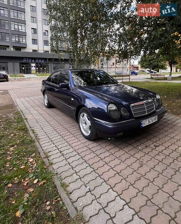 Mercedes-Benz E-Class 1997