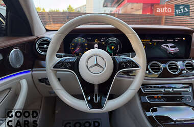 Седан Mercedes-Benz E-Class 2020 в  фото 27 Седан Mercedes-Benz E-Class 2020 в