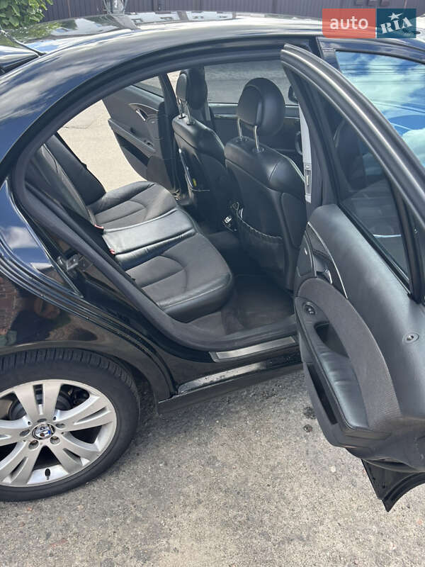 Седан Mercedes-Benz E-Class 2003 в Броварах