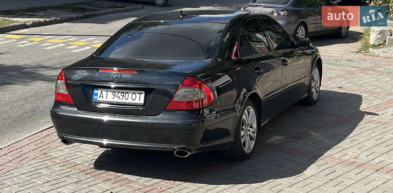 Седан Mercedes-Benz E-Class 2006 в Запорожье