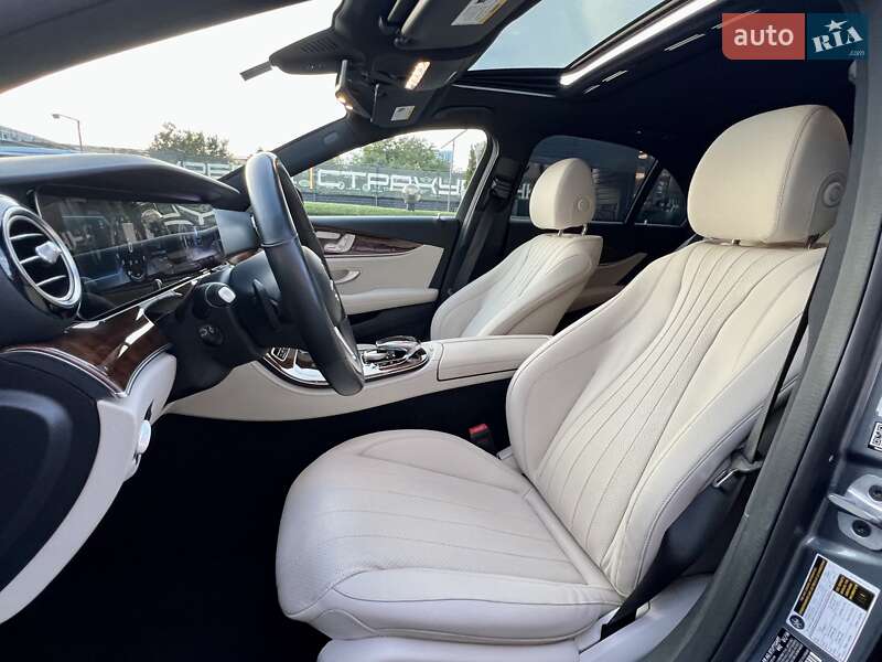 Седан Mercedes-Benz E-Class 2019 в Киеве