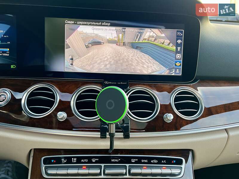 Седан Mercedes-Benz E-Class 2019 в Киеве