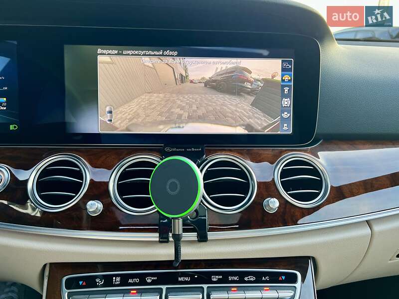 Седан Mercedes-Benz E-Class 2019 в Киеве