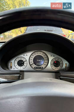 Седан Mercedes-Benz E-Class 2002 в 