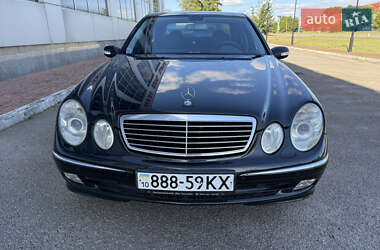 Седан Mercedes-Benz E-Class 2004 в 
