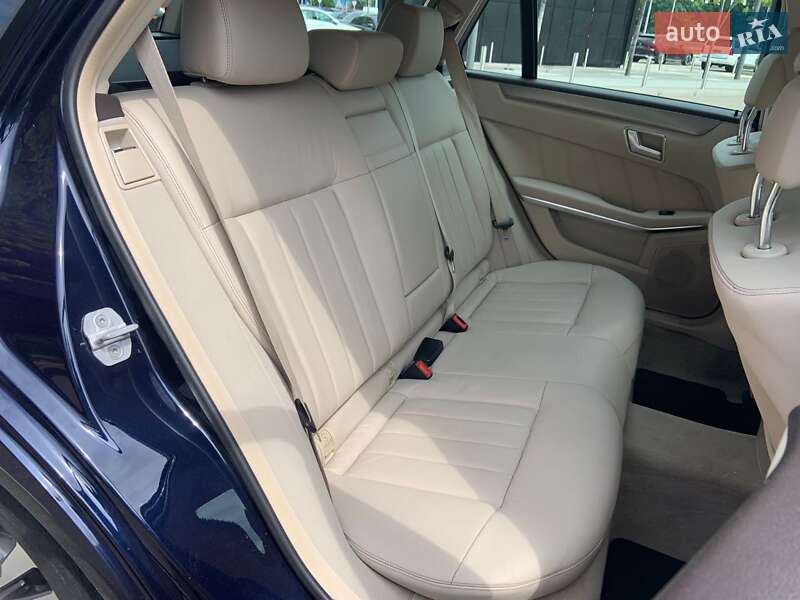 Универсал Mercedes-Benz E-Class 2014 в Киеве