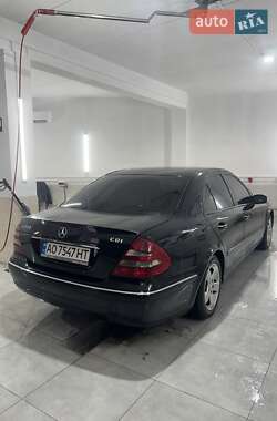 Седан Mercedes-Benz E-Class 2002 в 