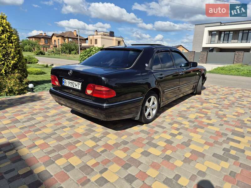 Седан Mercedes-Benz E-Class 1996 в Полтаве
