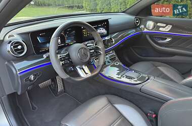 Седан Mercedes-Benz E-Class 2022 в 
