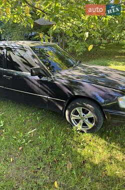 Седан Mercedes-Benz E-Class 1995 в 