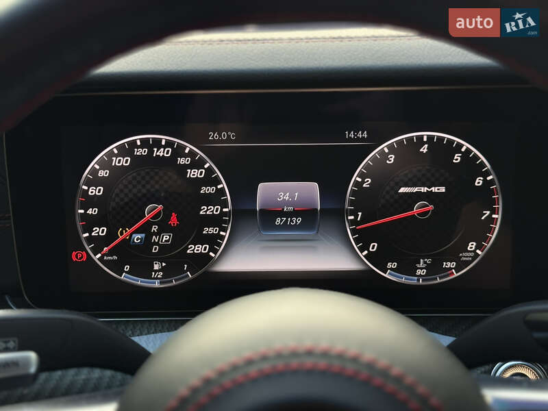 Седан Mercedes-Benz E-Class 2017 в Киеве