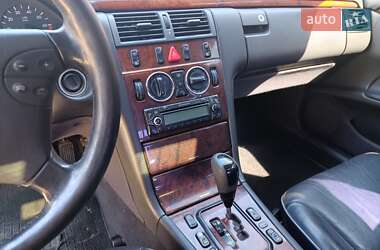 Седан Mercedes-Benz E-Class 1999 в 