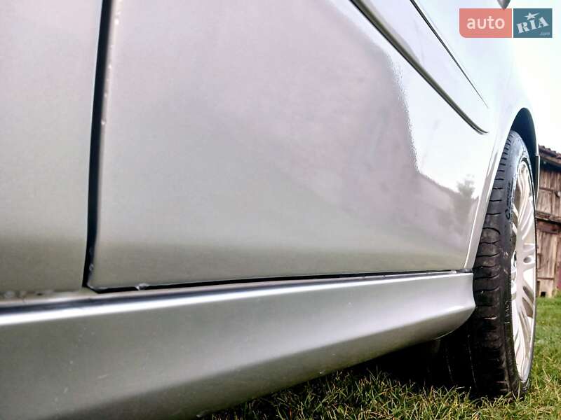 Седан Mercedes-Benz E-Class 2008 в Львове