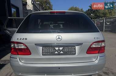 Універсал Mercedes-Benz E-Class 2006 в 