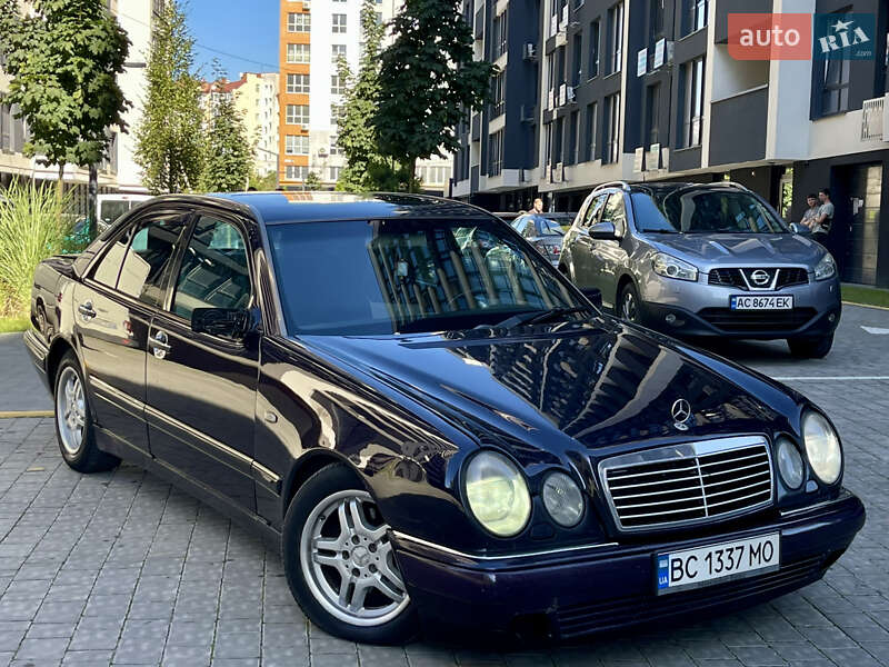 Седан Mercedes-Benz E-Class 1997 в Ивано-Франковске