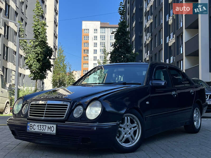 Седан Mercedes-Benz E-Class 1997 в Ивано-Франковске