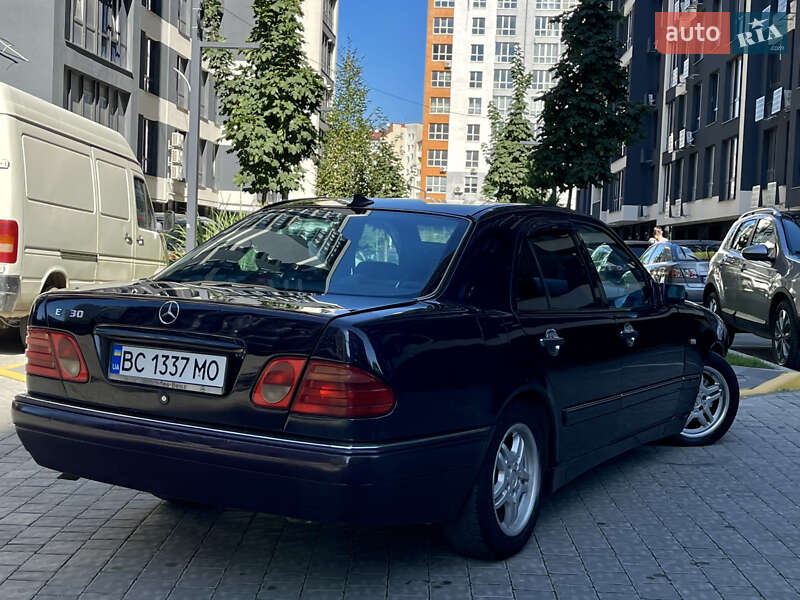 Седан Mercedes-Benz E-Class 1997 в Ивано-Франковске
