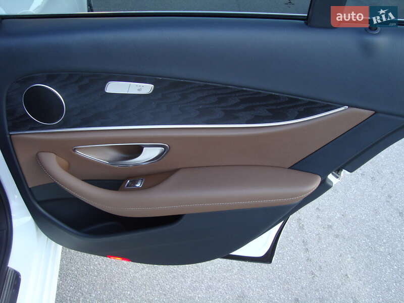Седан Mercedes-Benz E-Class 2020 в Вінниці