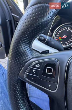 Седан Mercedes-Benz E-Class 2017 в 