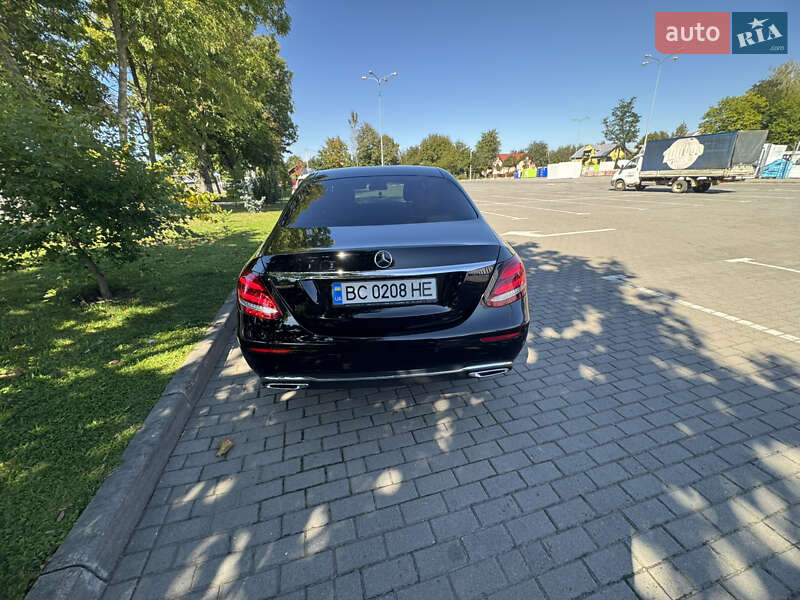 Седан Mercedes-Benz E-Class 2017 в Ивано-Франковске