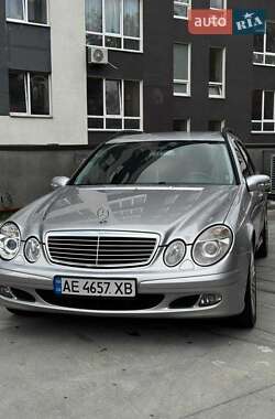 Универсал Mercedes-Benz E-Class 2005 в 
