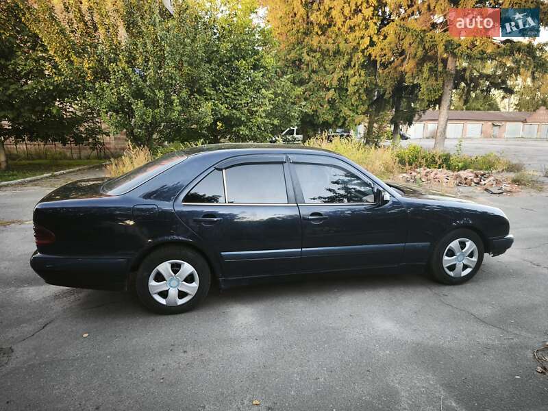 Седан Mercedes-Benz E-Class 2001 в Охтирці фото 14 Седан Mercedes-Benz E-Class 2001 в Охтирці