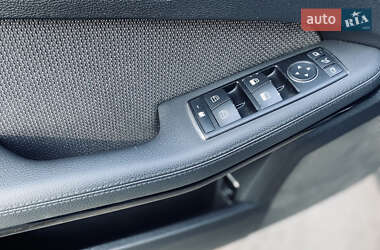 Седан Mercedes-Benz E-Class 2011 в 