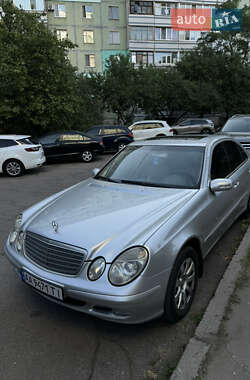 Седан Mercedes-Benz E-Class 2003 в Черкассах