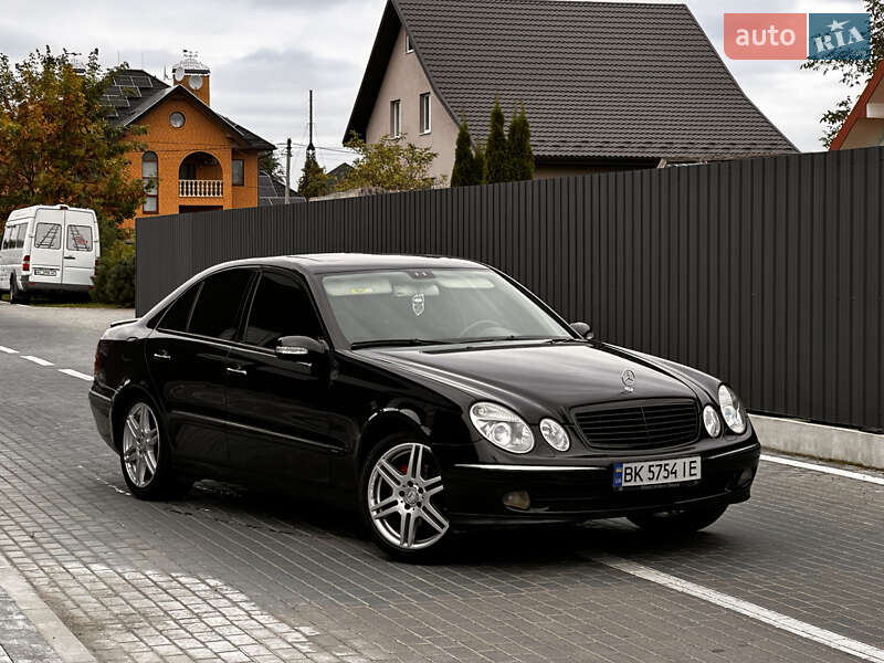 Седан Mercedes-Benz E-Class 2003 в Дубно фото Седан Mercedes-Benz E-Class 2003 в Дубно