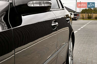 Седан Mercedes-Benz E-Class 2003 в 