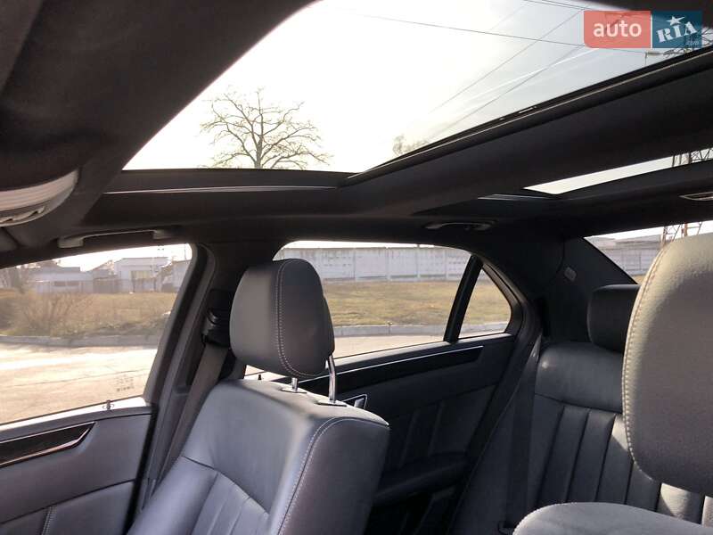 Седан Mercedes-Benz E-Class 2013 в Києві