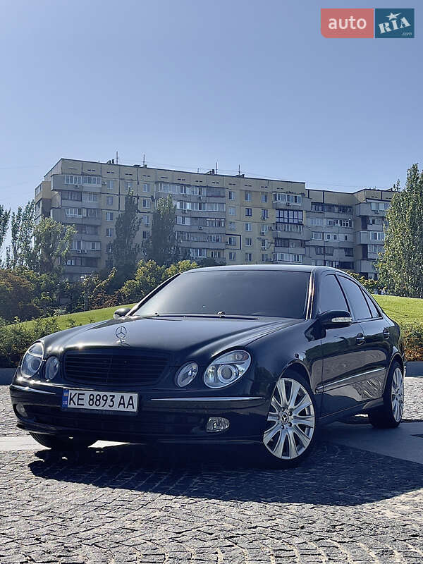 Седан Mercedes-Benz E-Class 2003 в Днепре