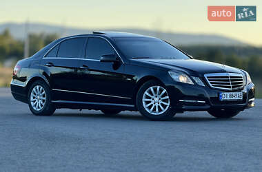 Седан Mercedes-Benz E-Class 2011 в 
