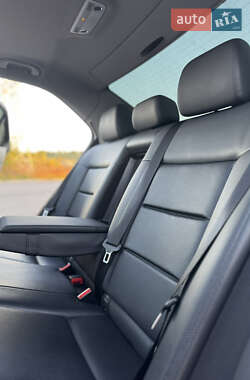 Седан Mercedes-Benz E-Class 2011 в 