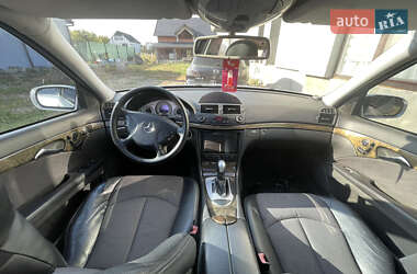 Седан Mercedes-Benz E-Class 2003 в 