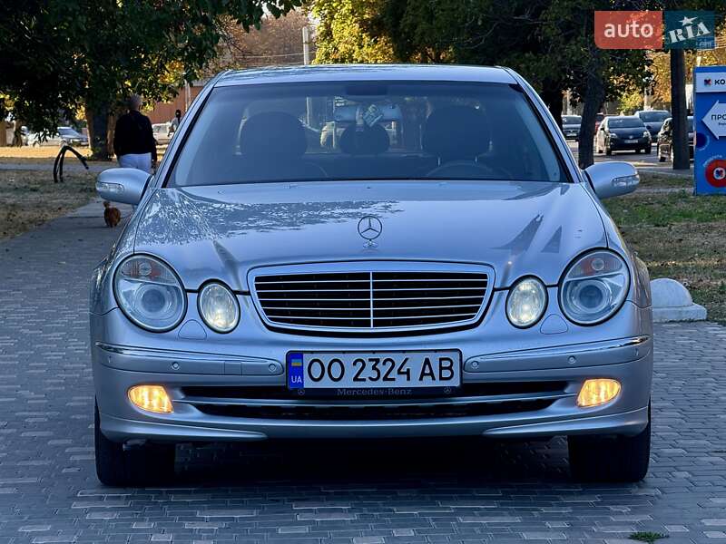 Седан Mercedes-Benz E-Class 2005 в Одесі