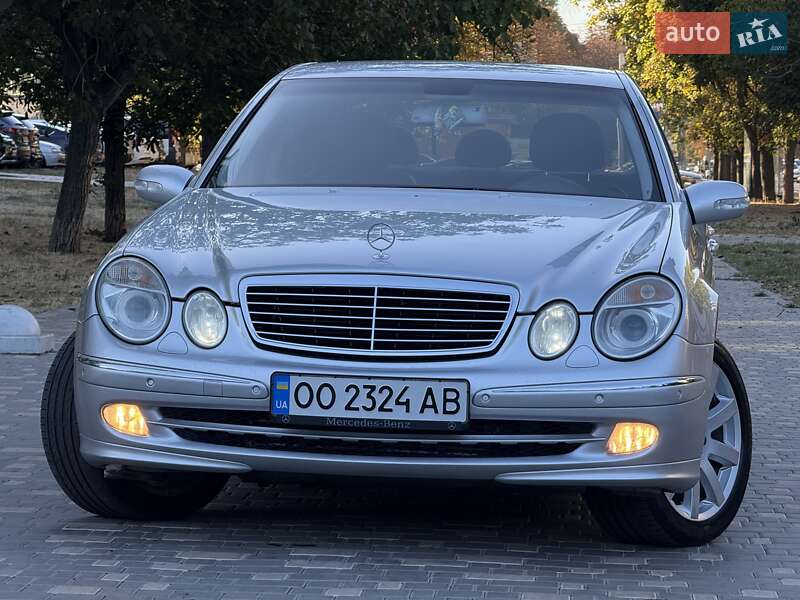 Седан Mercedes-Benz E-Class 2005 в Одесі