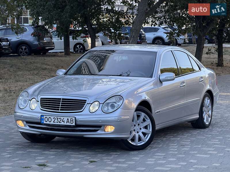 Седан Mercedes-Benz E-Class 2005 в Одесі