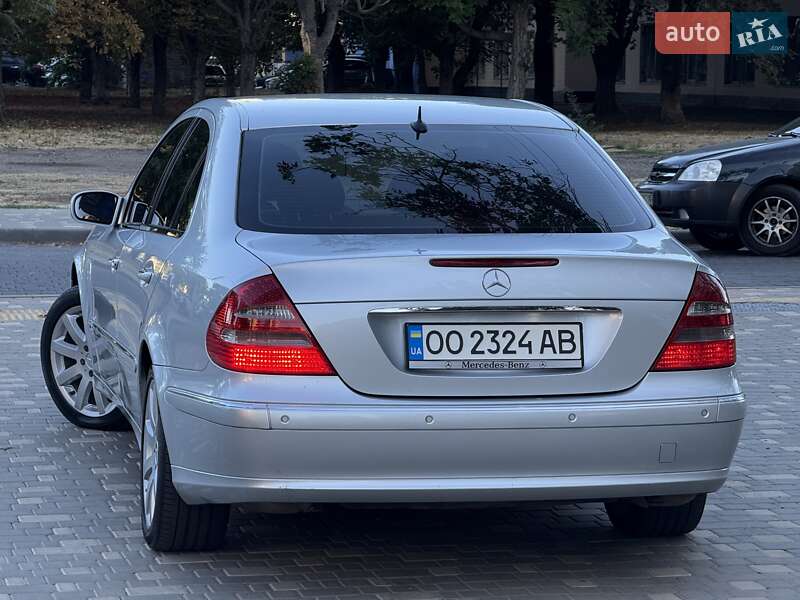 Седан Mercedes-Benz E-Class 2005 в Одесі