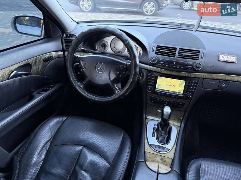 Седан Mercedes-Benz E-Class 2005 в Одесі