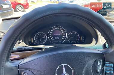 Седан Mercedes-Benz E-Class 2002 в 