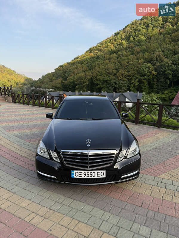 Седан Mercedes-Benz E-Class 2010 в Чернівцях фото 36 Седан Mercedes-Benz E-Class 2010 в Чернівцях