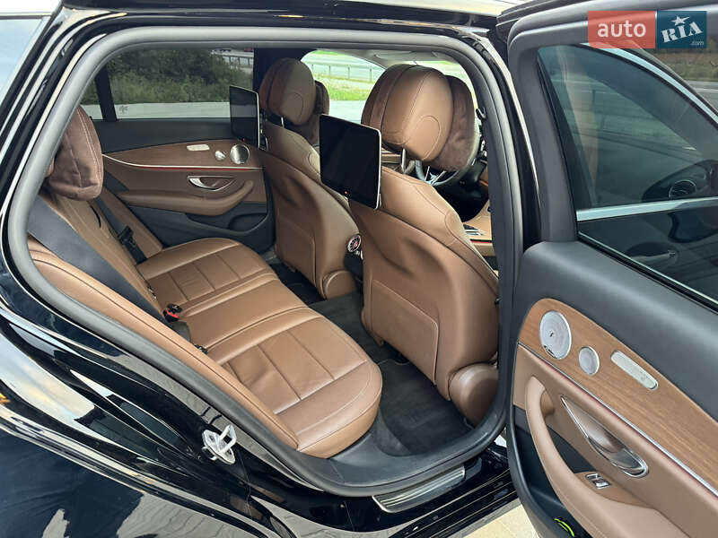 Универсал Mercedes-Benz E-Class 2022 в Тернополе