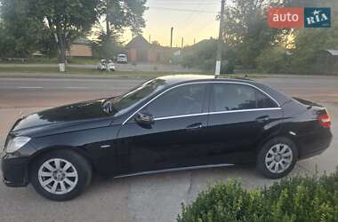 Седан Mercedes-Benz E-Class 2012 в 
