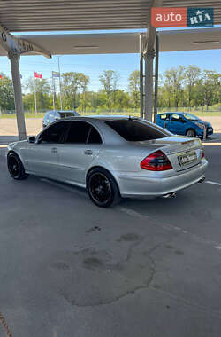 Седан Mercedes-Benz E-Class 2003 в 