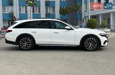 Универсал Mercedes-Benz E-Class 2024 в 