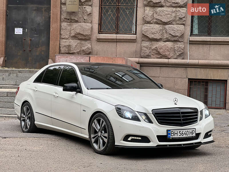 Седан Mercedes-Benz E-Class 2009 в Одессе фото 4 Седан Mercedes-Benz E-Class 2009 в Одессе