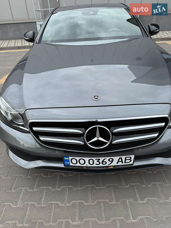 Седан Mercedes-Benz E-Class 2019 в Одессе