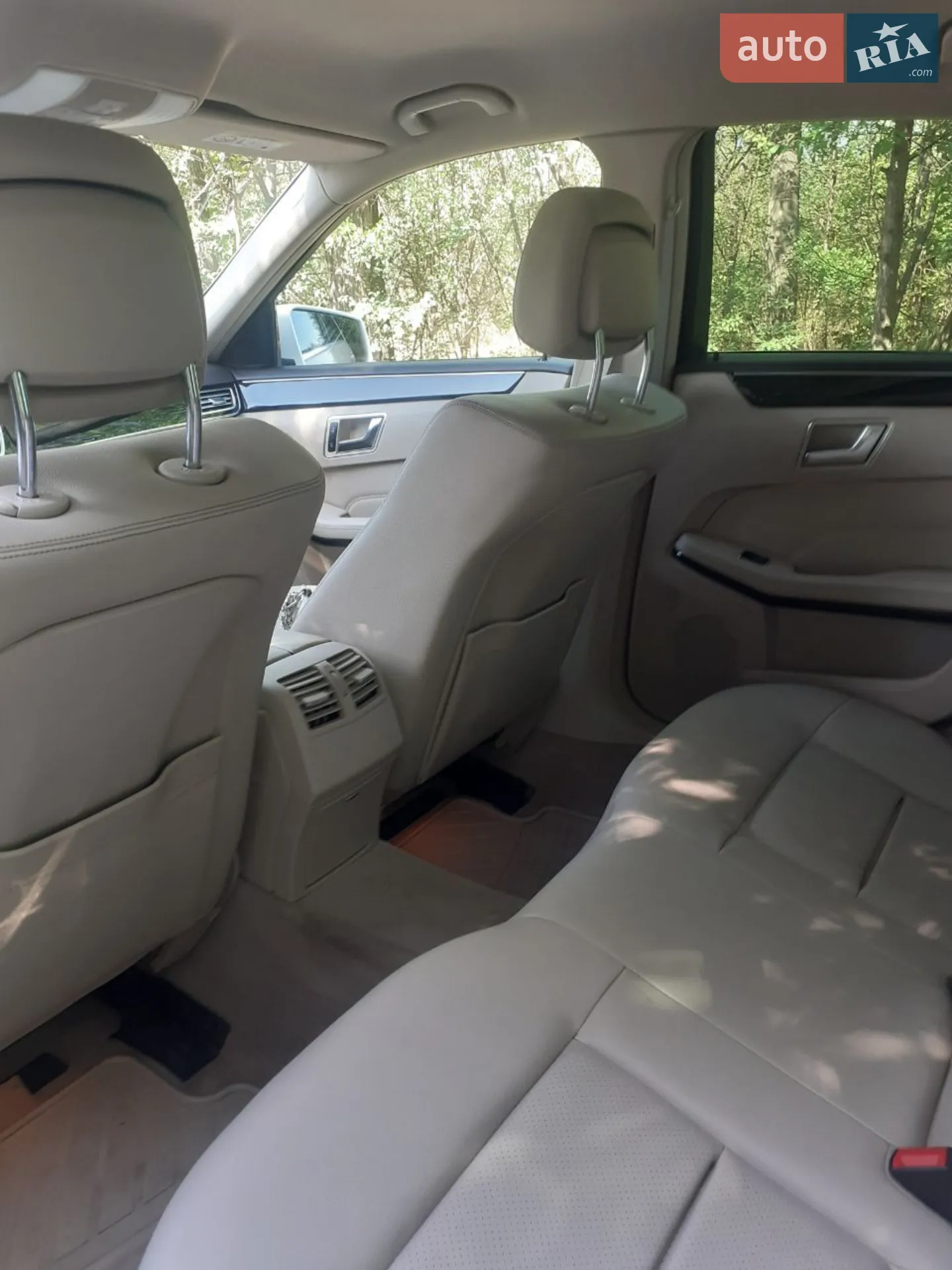 2013 Mercedes-Benz E-klasse - мініатюра 3